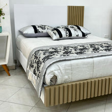 Cargar imagen en el visor de la galería, Cama Denzel