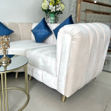 Cargar imagen en el visor de la galería, Sala L Karen con Sillas Petalo