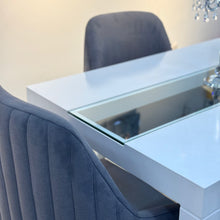 Cargar imagen en el visor de la galería, Comedor Venecia con sillas Dubai
